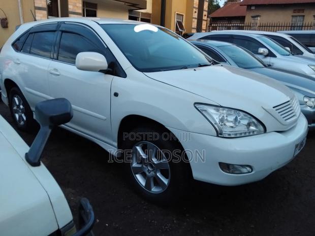 Toyota Harrier 2007 White