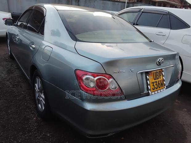 Toyota Mark X 2008
