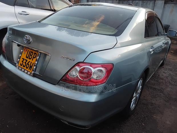 Toyota Mark X 2008