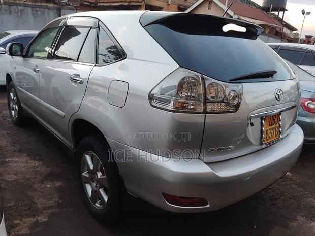 Toyota Harrier 2006 Gray