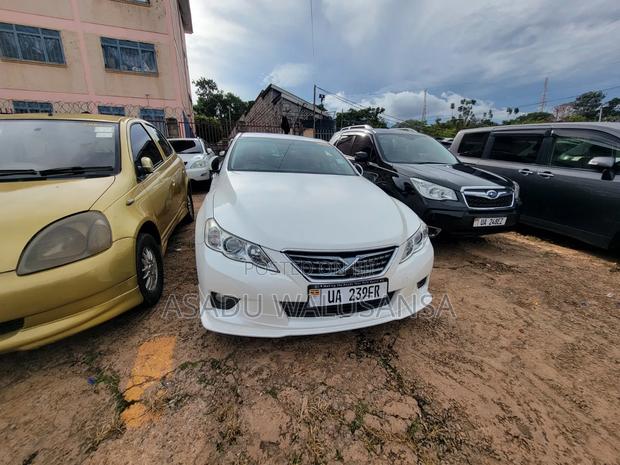 Toyota Mark X 2012 White