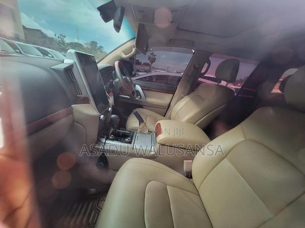 Toyota Land Cruiser 2015 Black