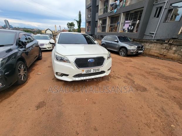 Subaru Legacy 2015 White