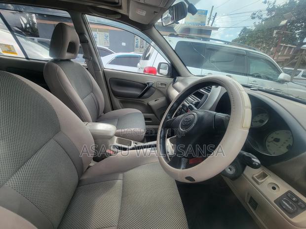 Toyota RAV4 1997 Gray