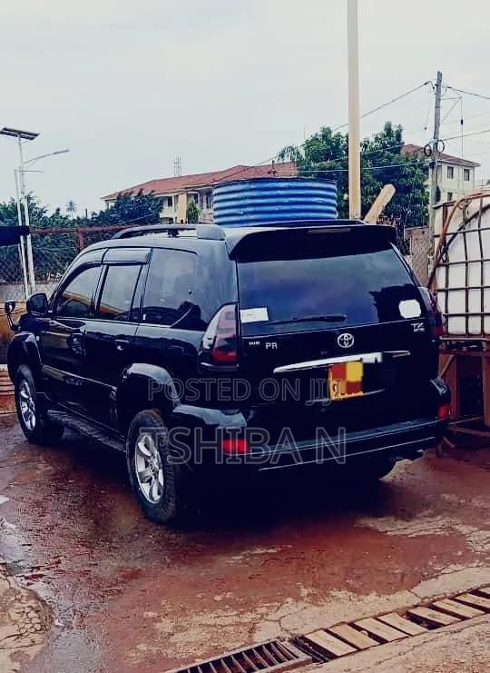 Toyota Land Cruiser Prado 2009 Black