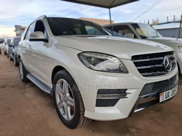 Mercedes-Benz M Class ML350 4MATIC 4dr SUV AWD (3.5L 6cyl 7A) 2014