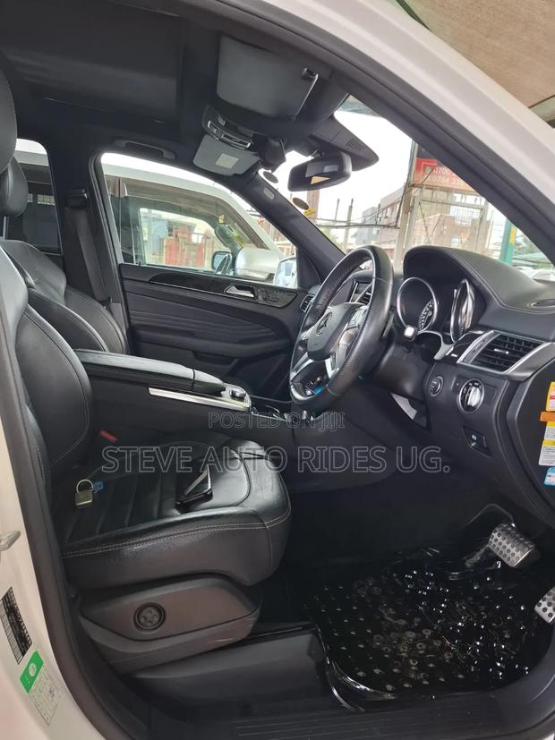 Mercedes-Benz M Class ML350 4MATIC 4dr SUV AWD (3.5L 6cyl 7A) 2014