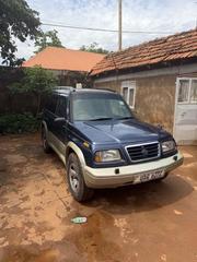 Suzuki Escudo 2000 Blue for sale