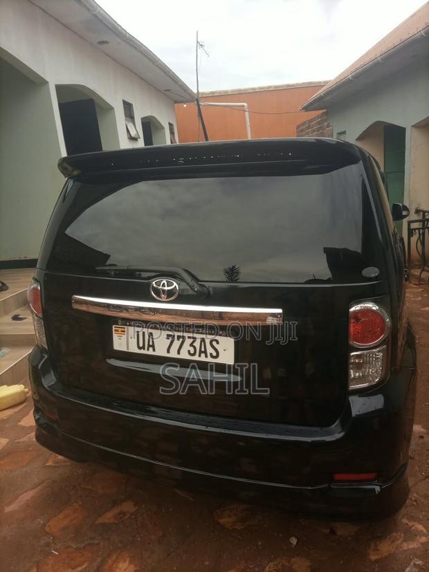 New Toyota Rumion 2025 Black