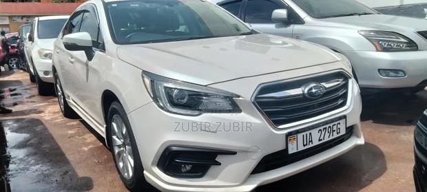 Subaru Legacy 2018 White