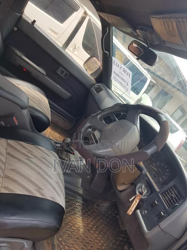 Toyota Hilux Surf 2.7 SSR 2001 Blue