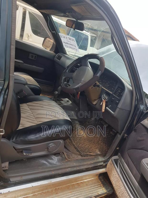 Toyota Hilux Surf 2.7 SSR 2001 Blue
