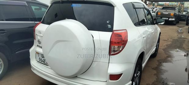 Toyota RAV4 2008 White