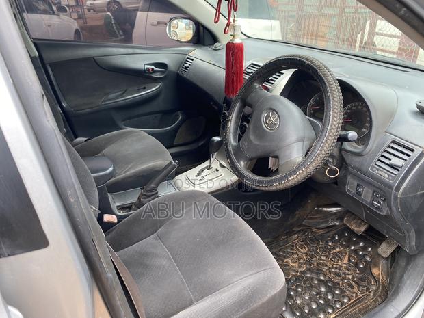 Toyota Corolla Fielder 2009 Silver