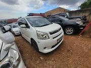 Toyota Noah 2011 White for sale