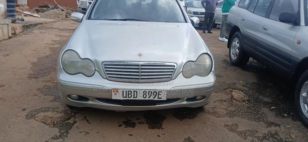 Mercedes-Benz C200 2007 Silver