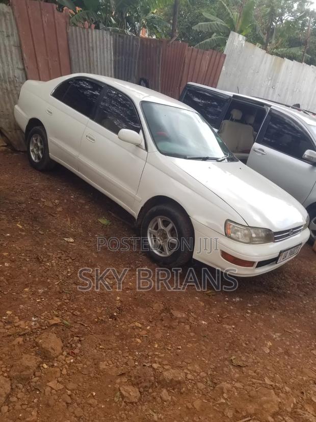 Toyota Corona 2001 White
