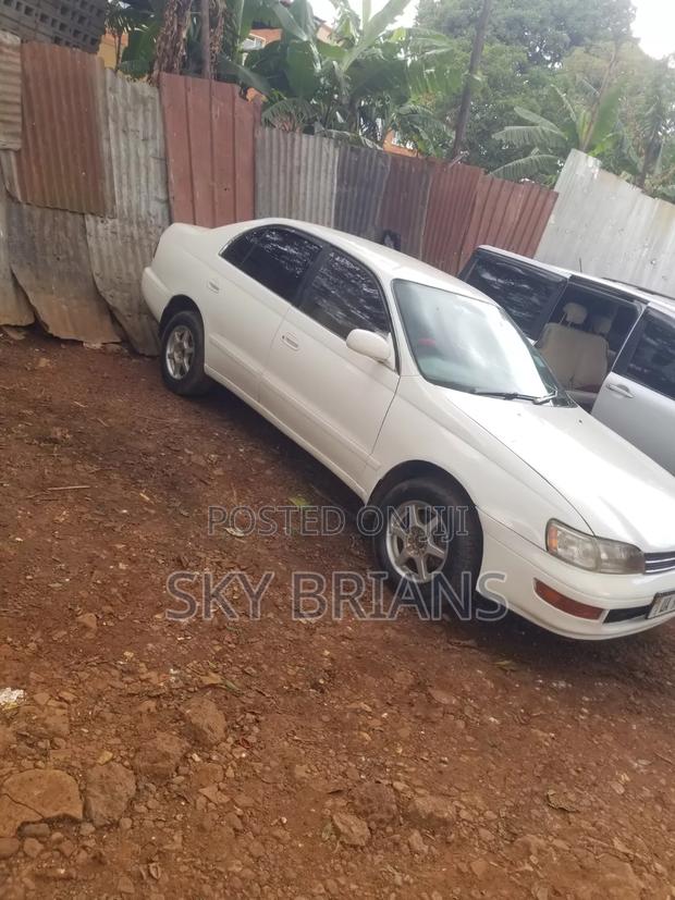 Toyota Corona 2001 White