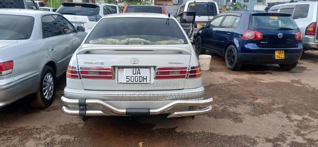 Toyota Premio 2001 Silver