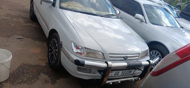 Toyota Premio 2001 Silver