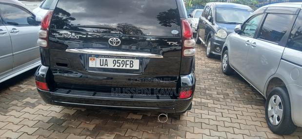 Toyota Land Cruiser Prado 2006 Black
