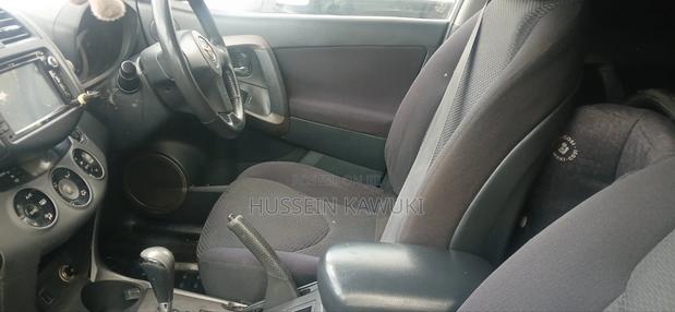Toyota RAV4 2011 White
