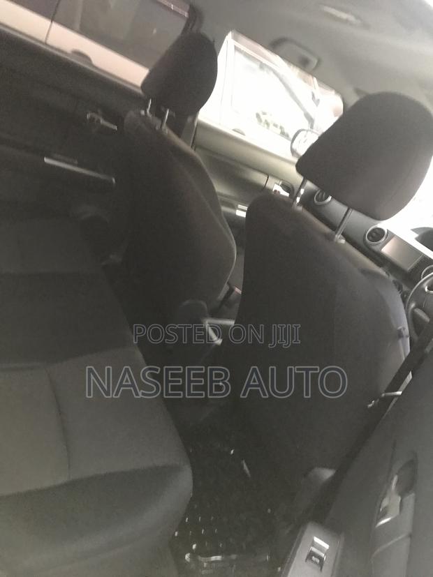 Toyota Rumion 1.5 FWD 2023 Maroon