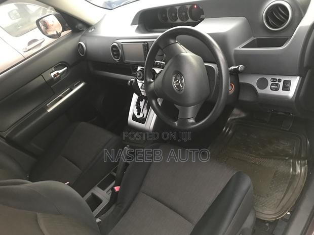Toyota Rumion 1.5 FWD 2023 Maroon
