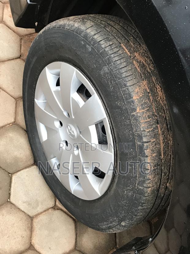 Toyota Corolla Rumion 2011 Black