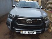 Toyota Hilux 2024 Gray for sale