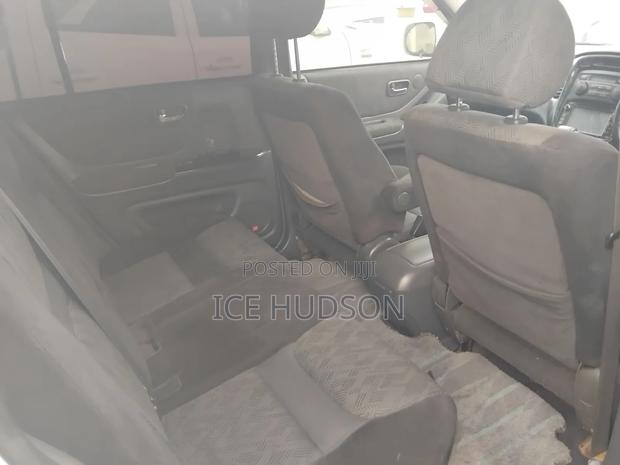 Toyota Kluger 2003 White