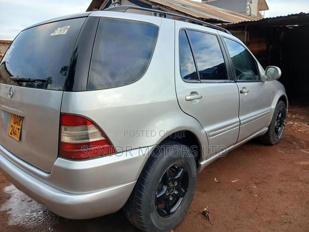 Mercedes-Benz M Class 2002 Silver