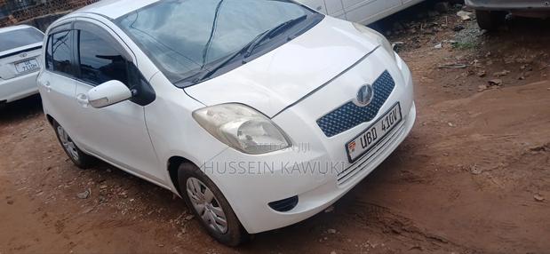 Toyota Vitz 2008 White