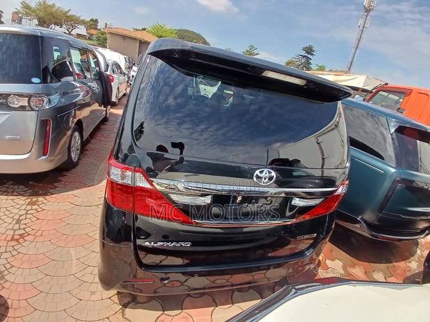 Toyota Alphard 2.4 Petrol AWD 2014 Black