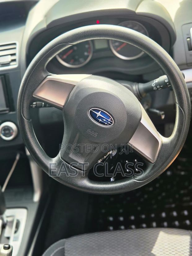Subaru Forester 2.5i Premium PZEV 4dr SUV AWD (2.5L 4cyl CVT) 2015