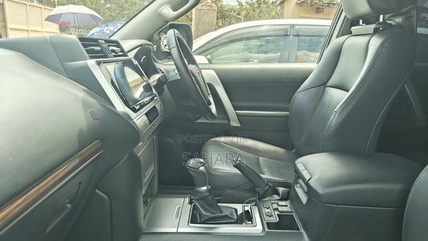 Toyota Land Cruiser Prado 2020 Black