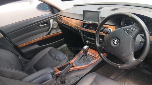 BMW 325i 2006 White