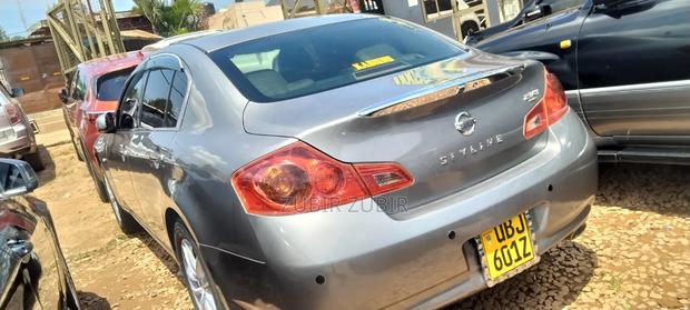 Nissan Fuga 2009 Gray
