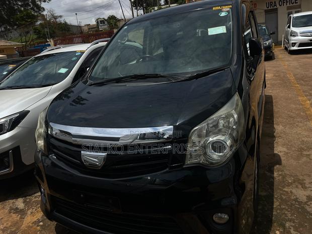 Toyota Noah 2013 Black