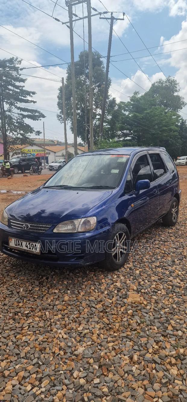 Toyota Corolla Spacio 1.6 (5 Seater) 2000 Blue