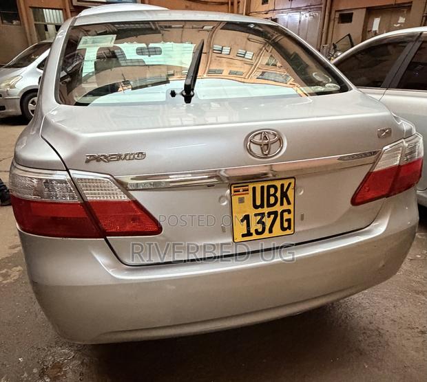Toyota Premio 2006 Silver