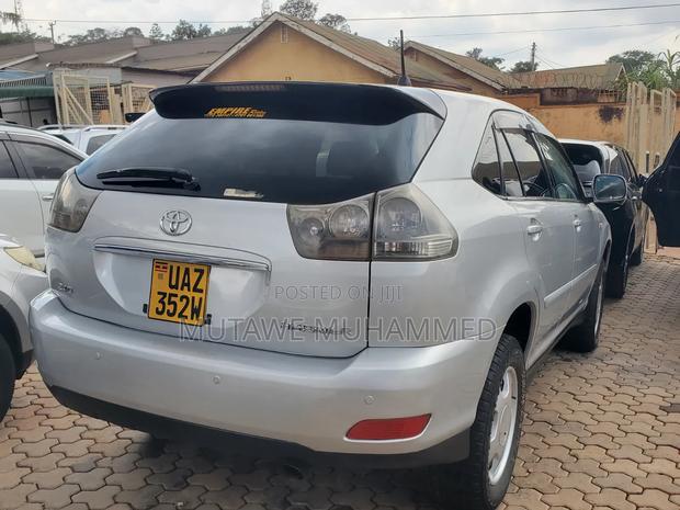 Toyota Harrier 2008 Silver