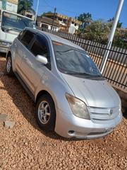 Toyota IST 2000 Silver for sale