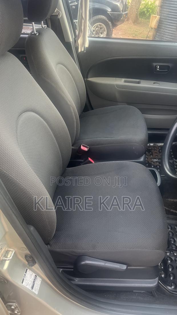 Toyota Passo 1.0 FWD 2006 Green