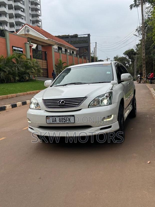 Toyota Harrier 2009 White