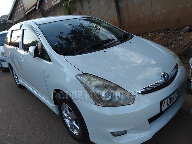 Toyota Wish 2007 White