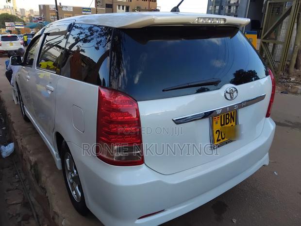 Toyota Wish 2007 White