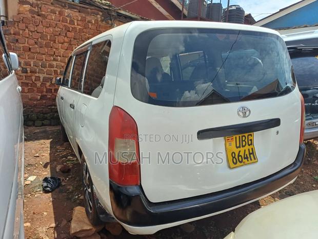 Toyota Probox 2006 Pearl