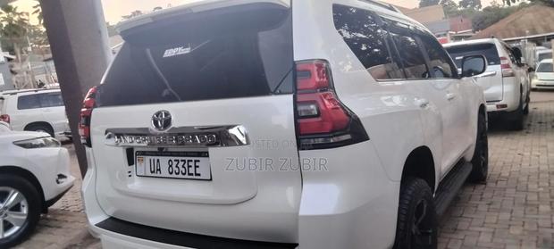 Toyota Land Cruiser Prado 2018 White