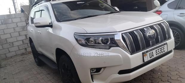 Toyota Land Cruiser Prado 2018 White